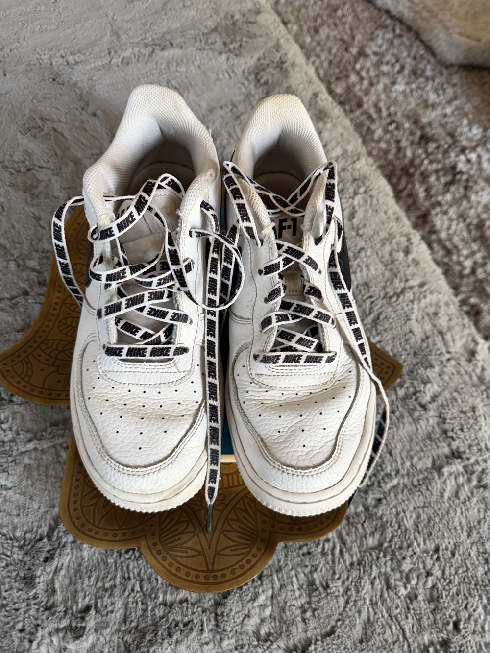 Nike White Kids' Leather Sneakers with Branded Black Logo Laces